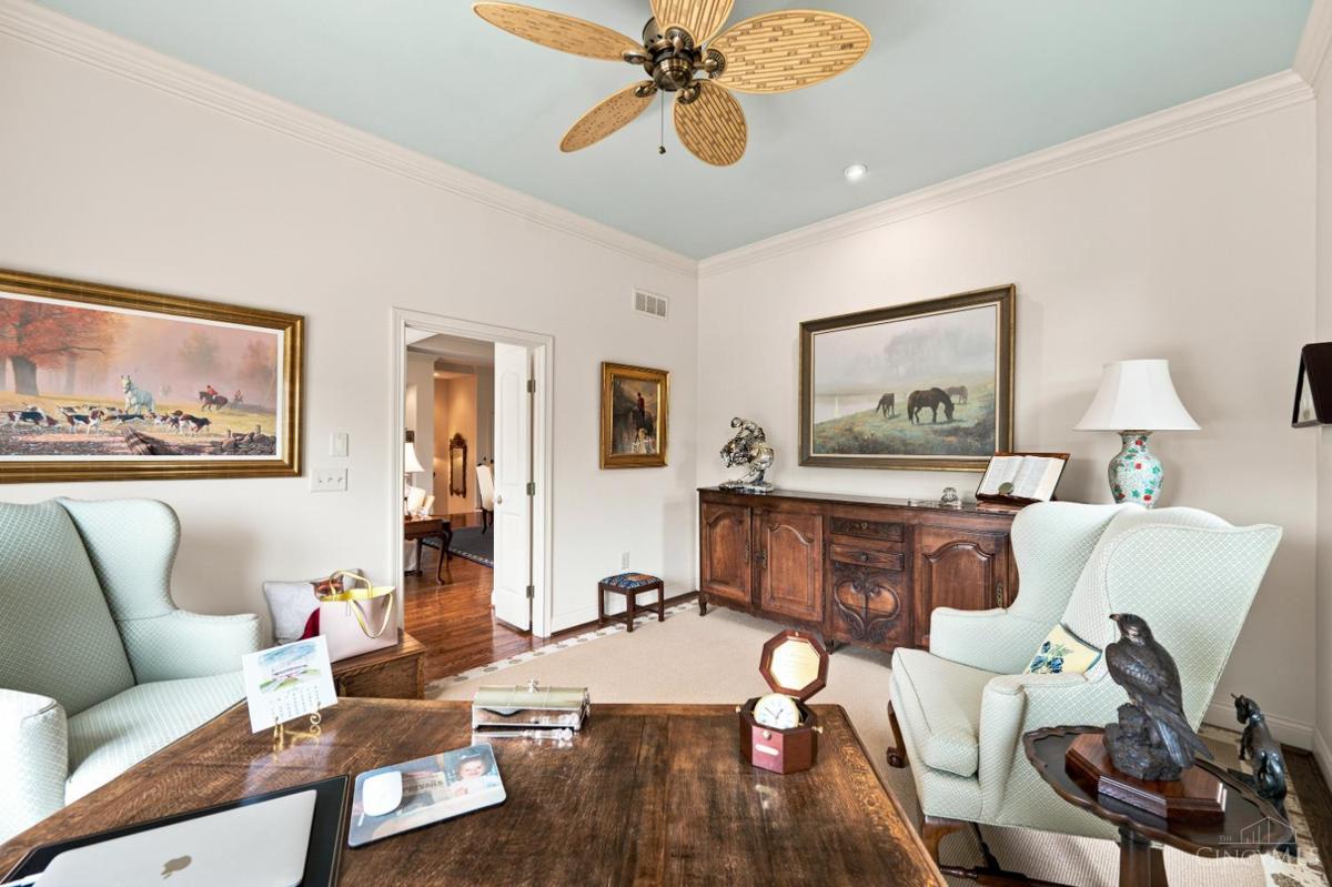 1498 Riverside Drive - 3