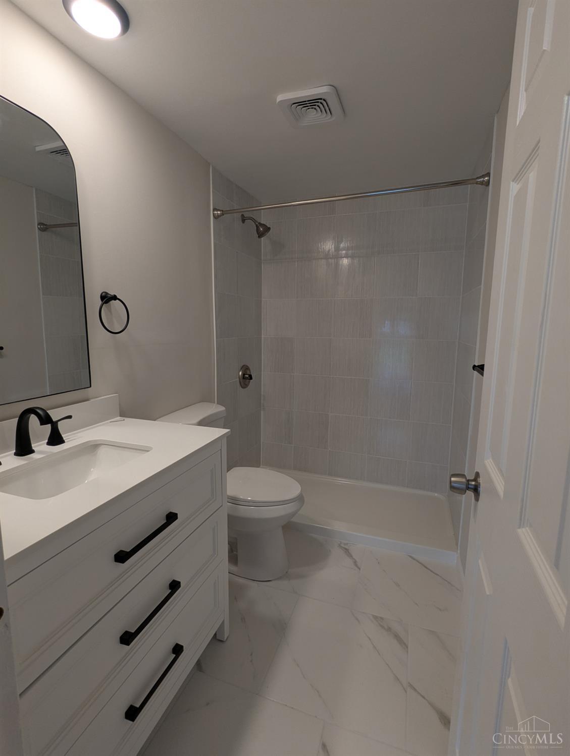 355 Grand Avenue #105 - 4