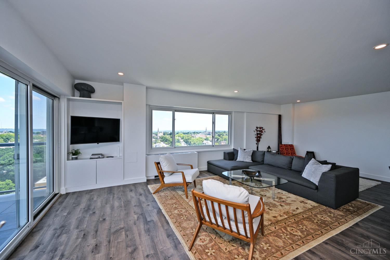 2200 Victory Parkway #2307 - 5