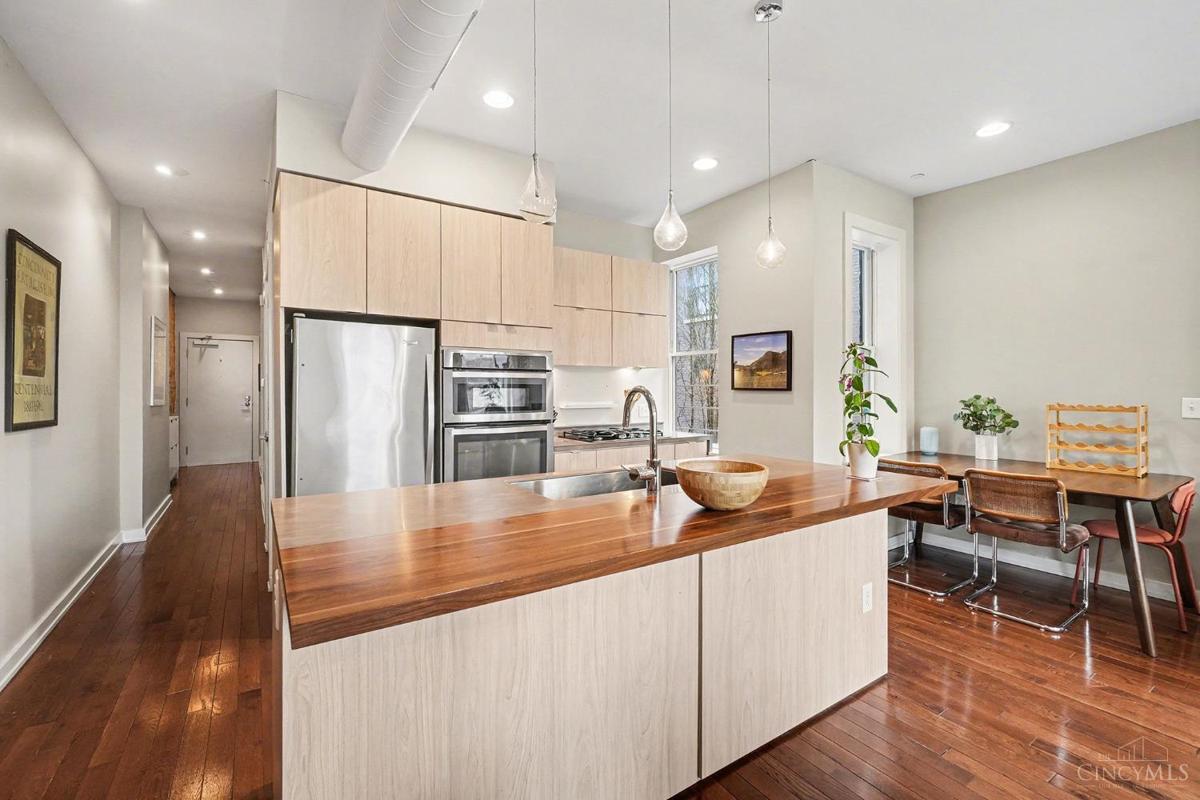 122 W Fifteenth Street #223 - 3