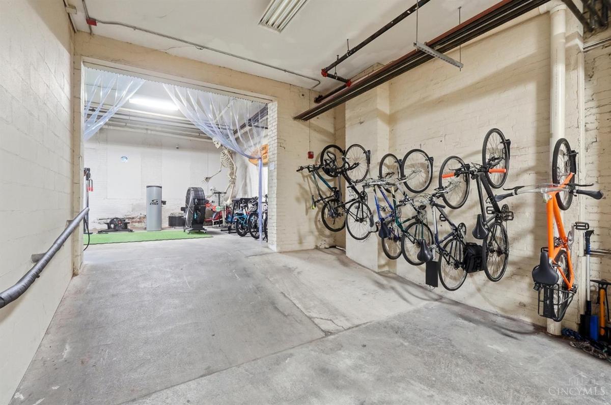 214 E Fourteenth Street #3B - 3