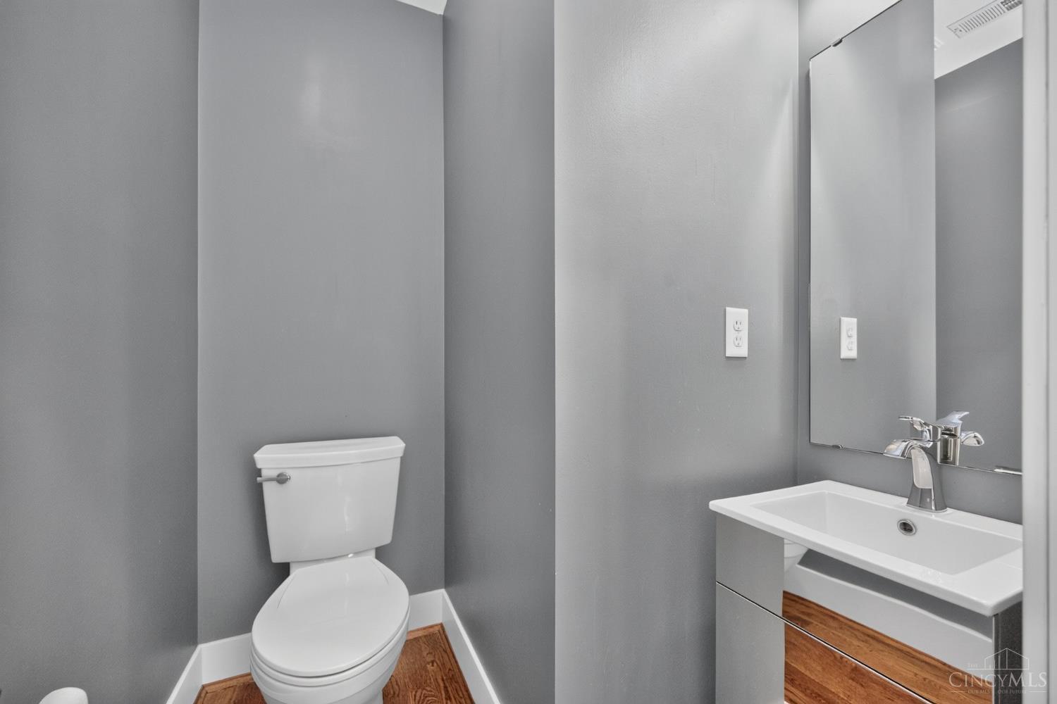 438 Northern Avenue - 5