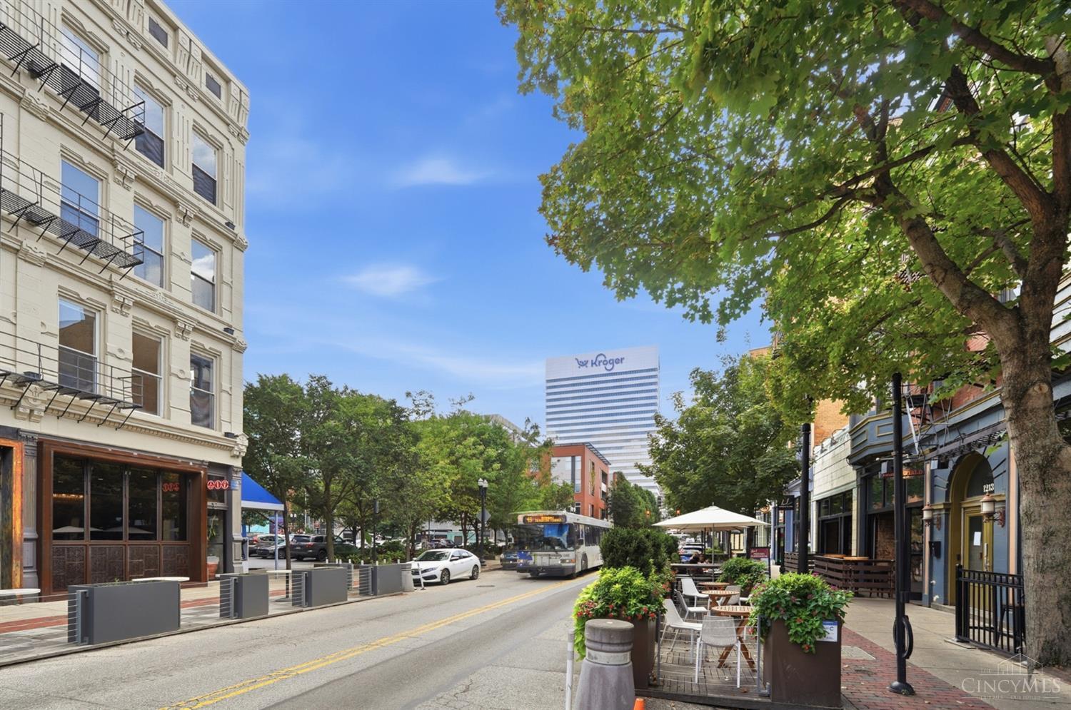 1213 Vine Street #H - Main