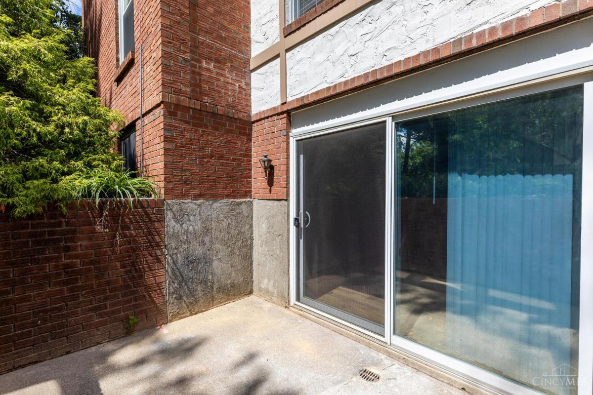 3825 Petoskey Avenue #21 - 5