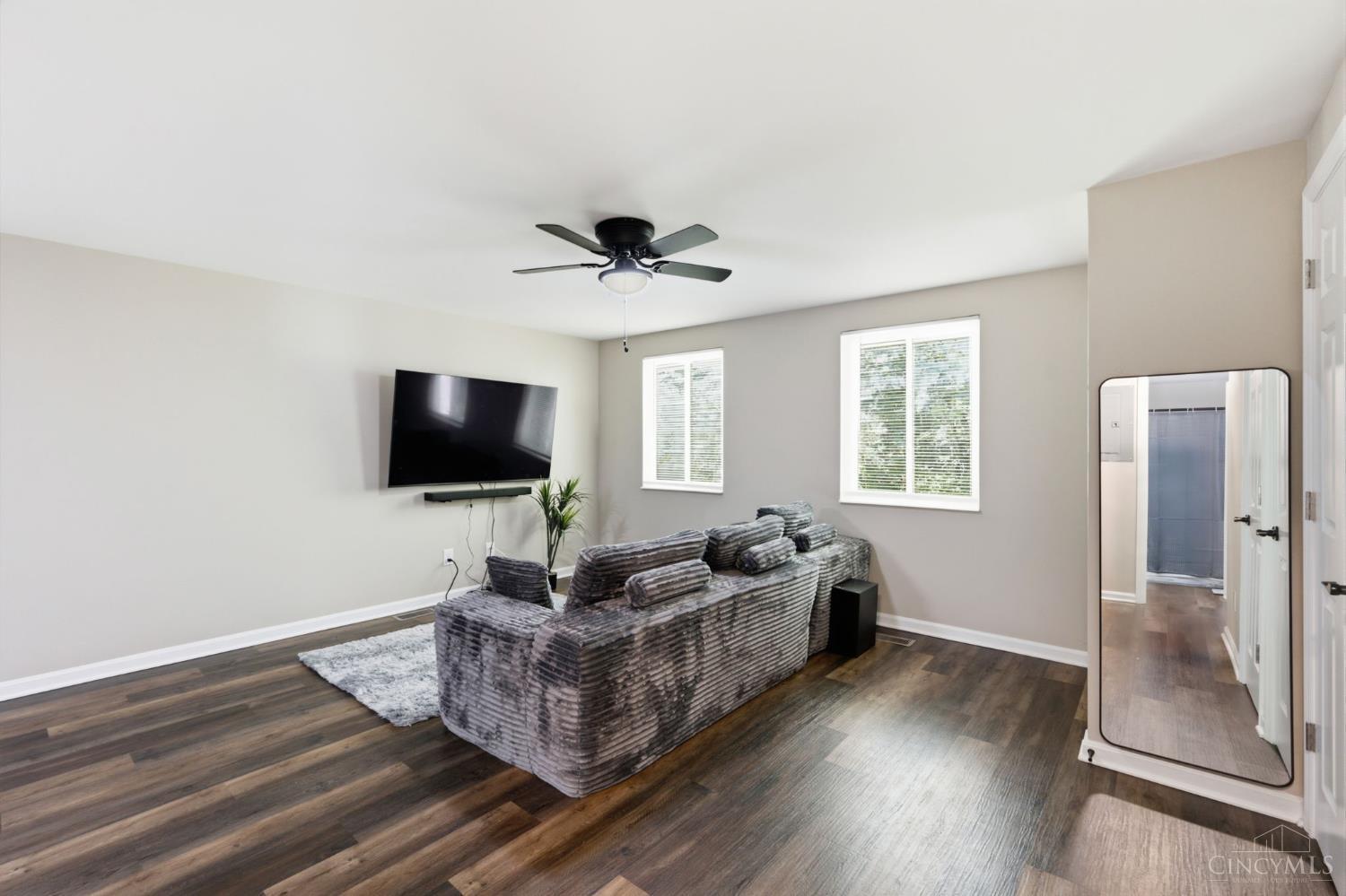 2436 Mustang Drive #24 - 5