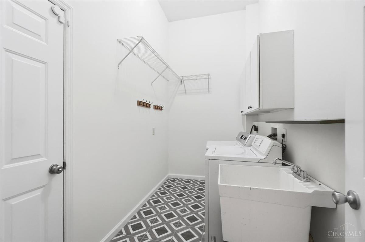 1035 Cutter Street - 2