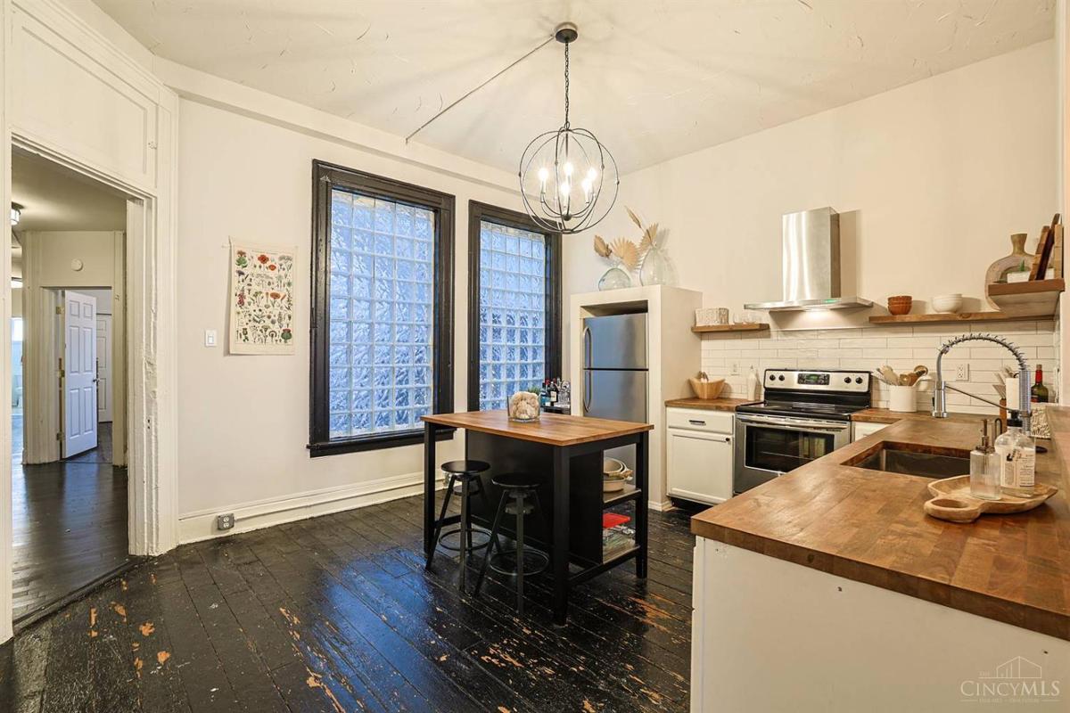 724 Main Street #5 - 5
