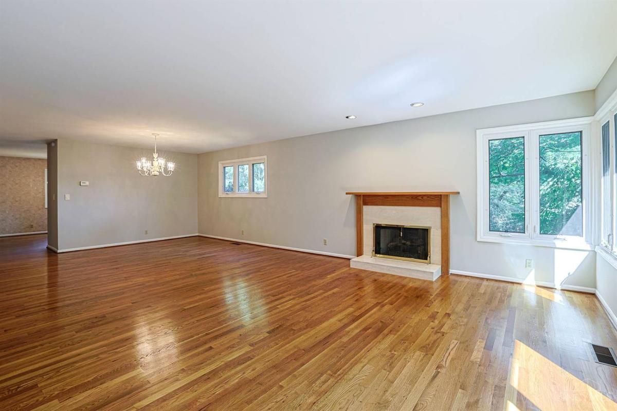 2218 Sweetbriar Lane #8 - 2