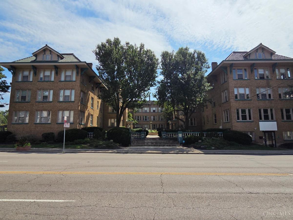 3896 Reading Road #P - 4