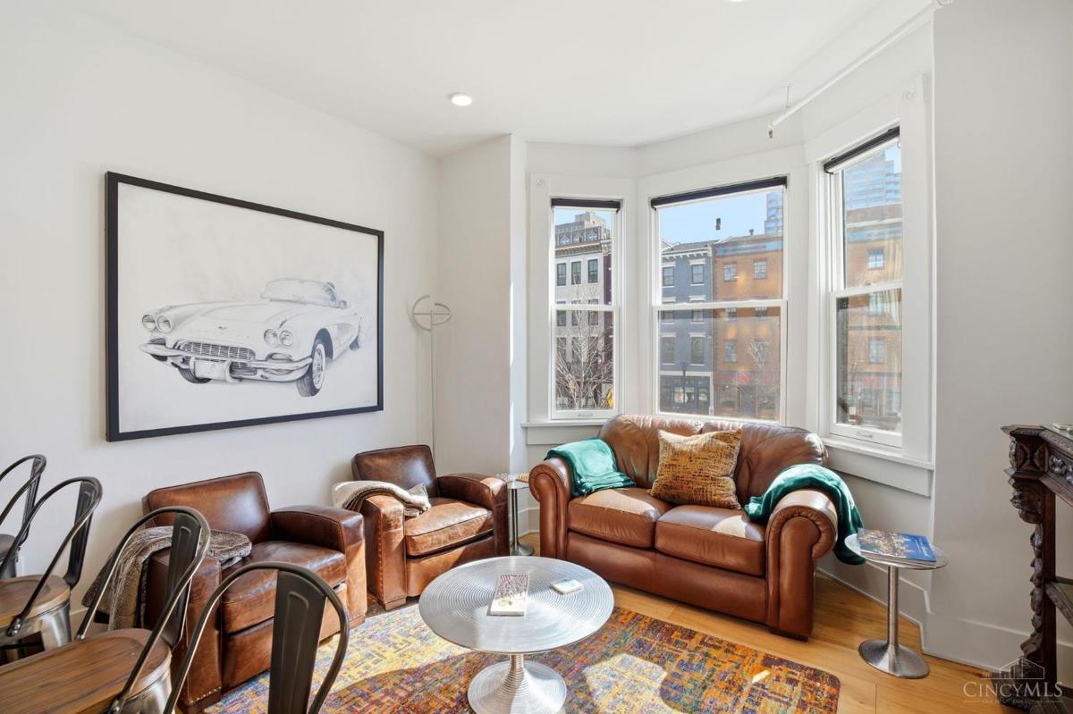 32 E Court Street #204 - 2
