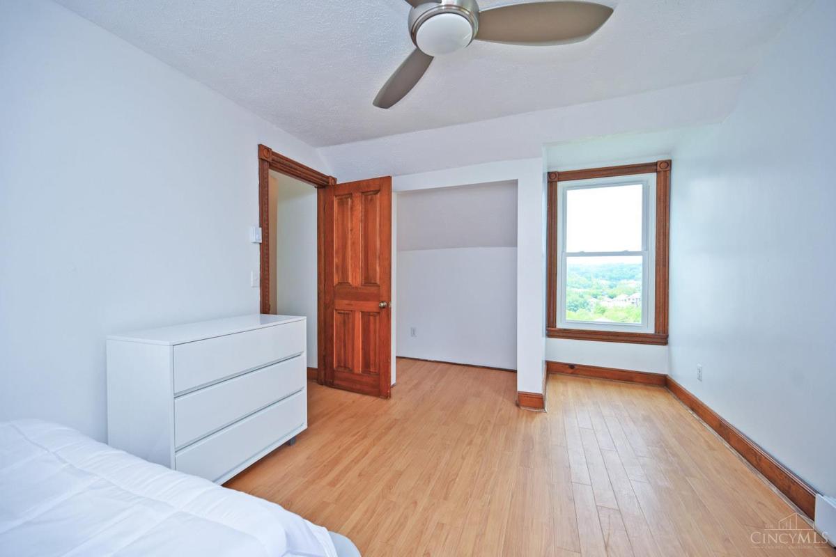 3710 Creighton Place #5 - 5