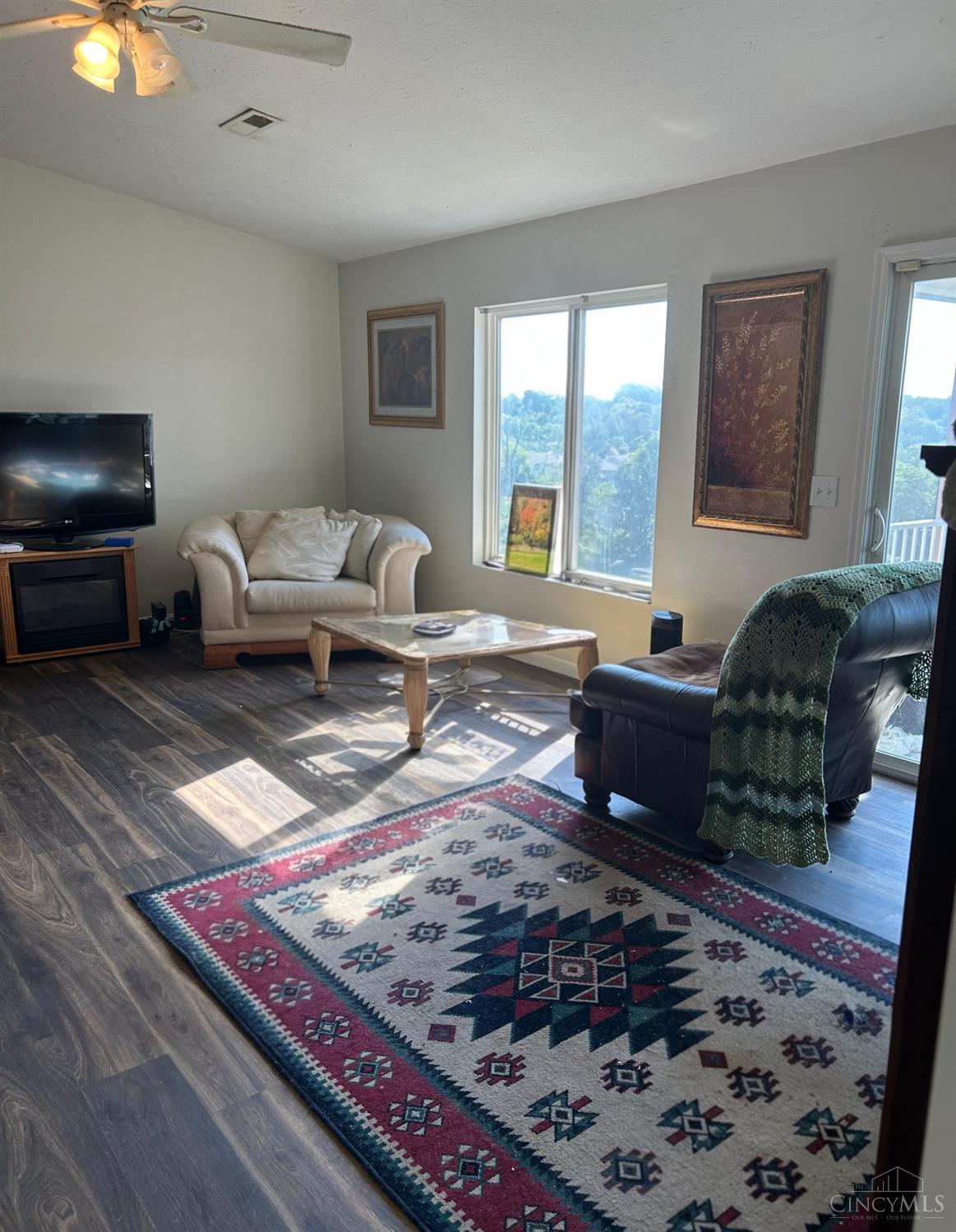 2433 Elderberry Court #19-E - 2