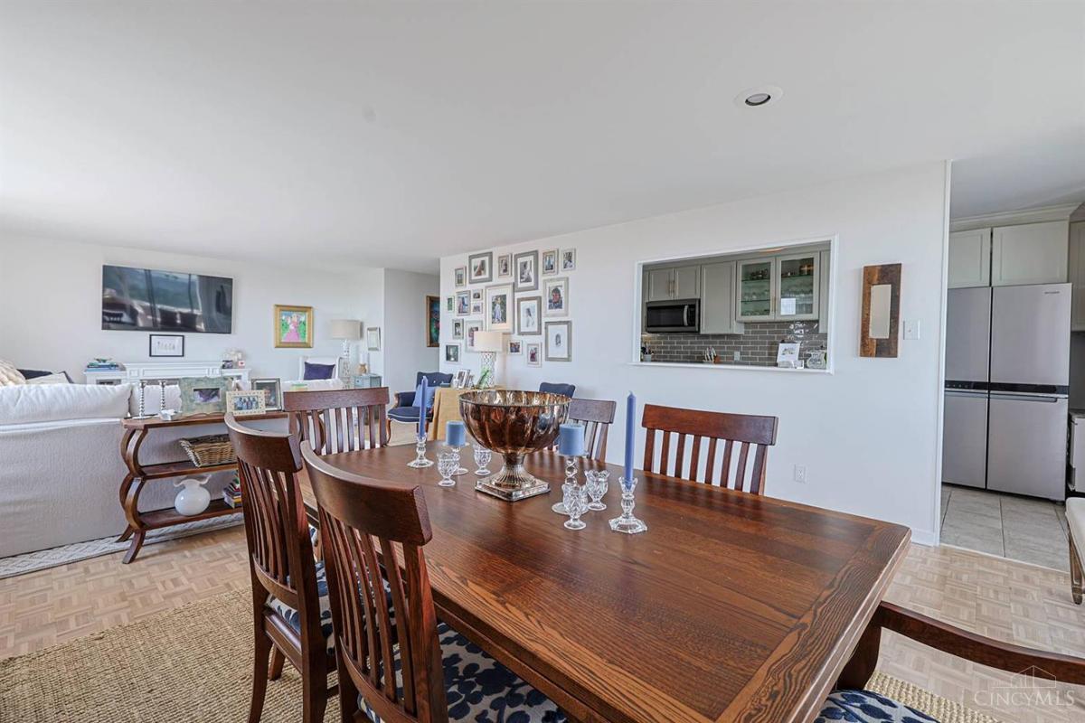 2324 Madison Road #1003 - 2