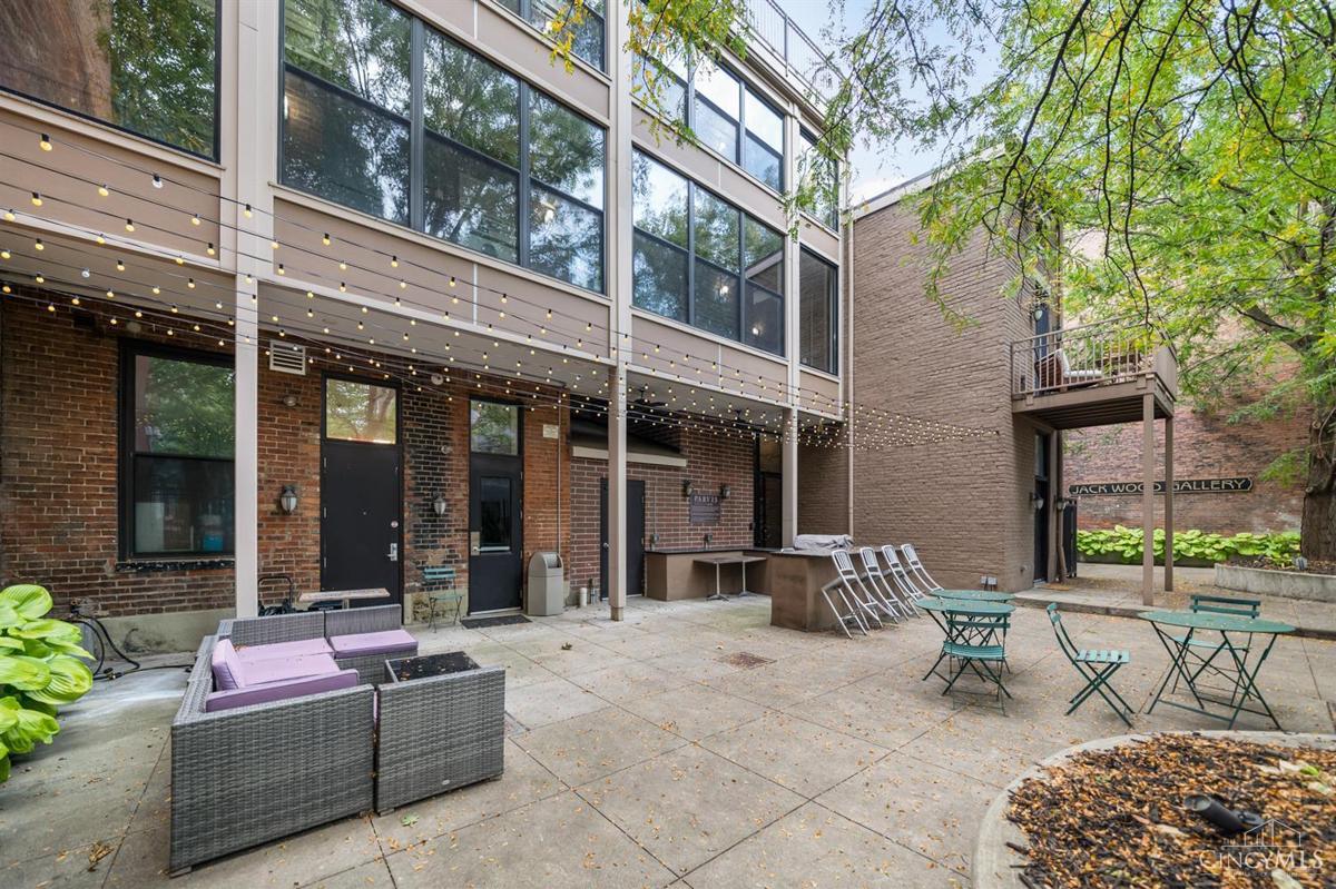 1415 Vine Street #301 - 2