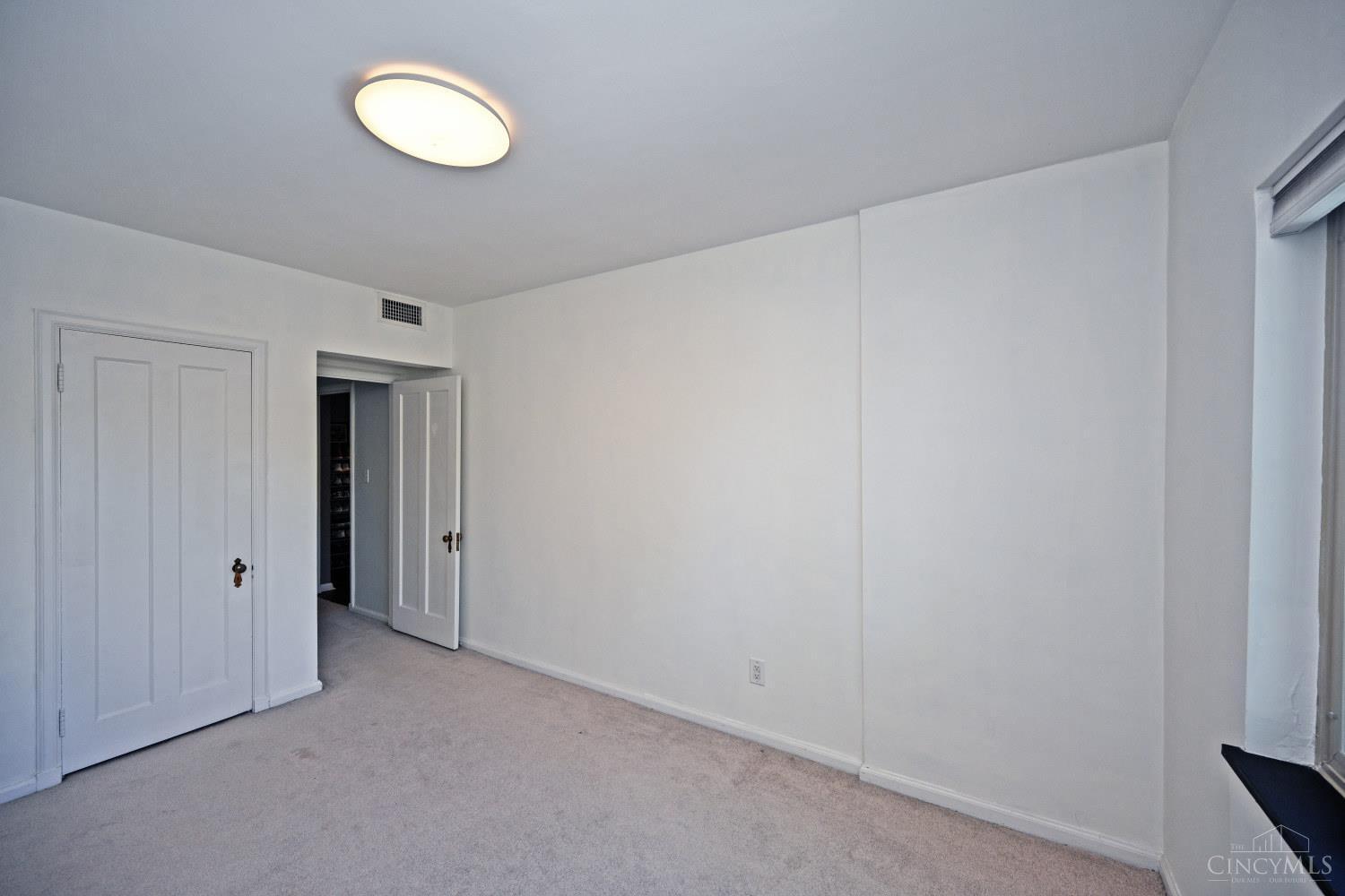 1338 Paxton Avenue #3 - 3