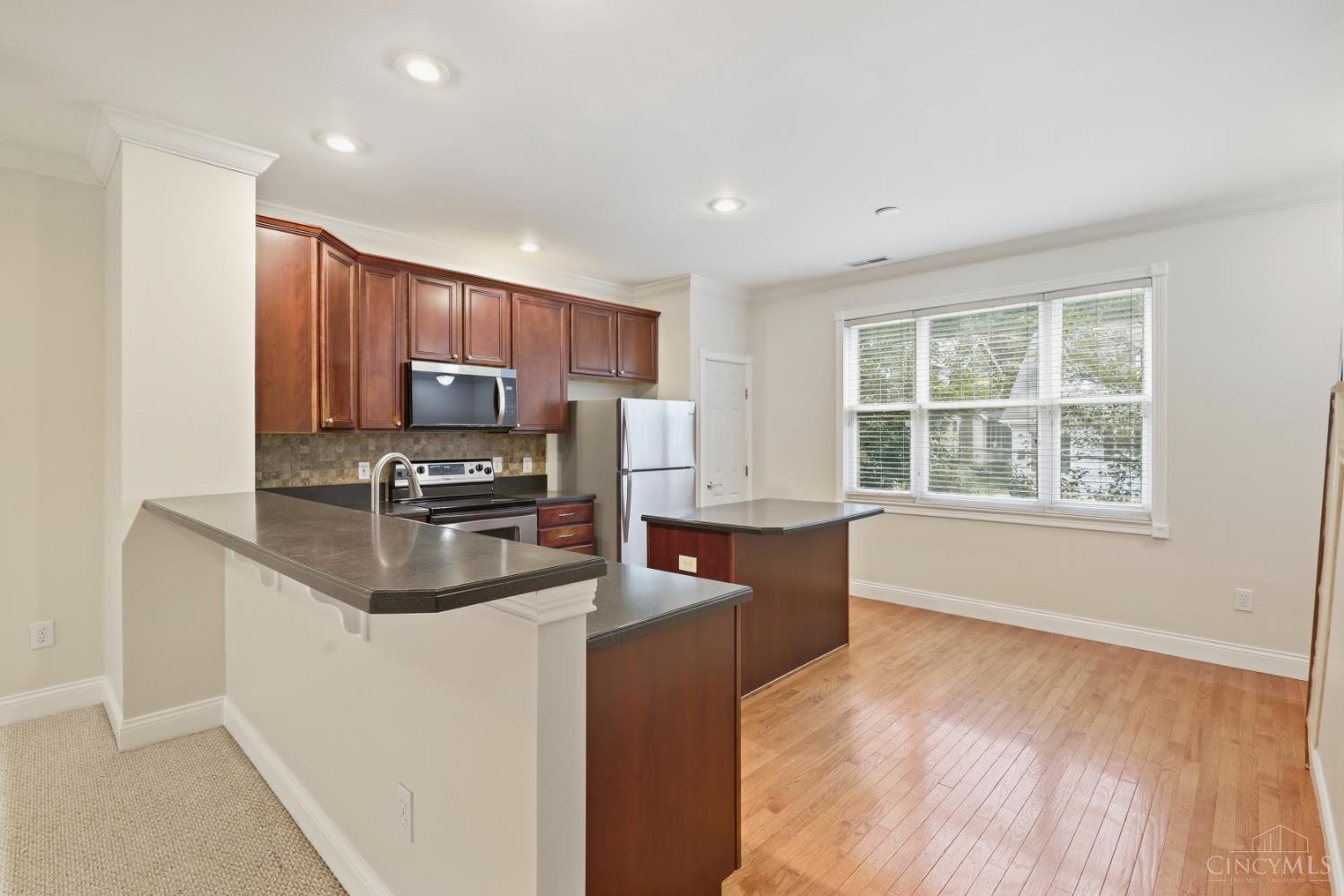 2131 Fulton Avenue #12 - 5