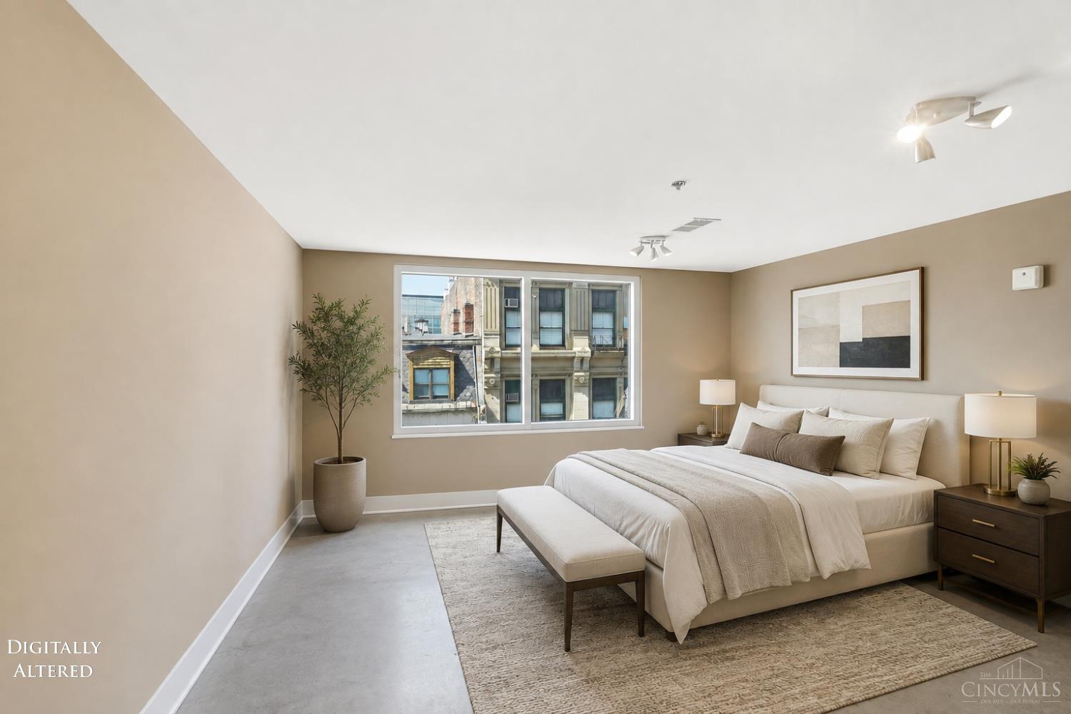 353 W Fourth Street #401 - 5