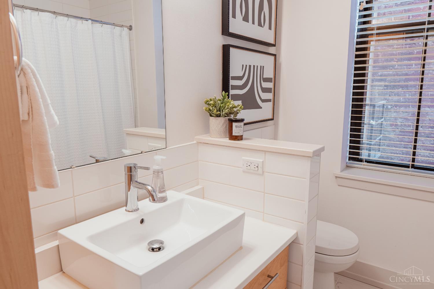 1508 Race Street #1R - 2