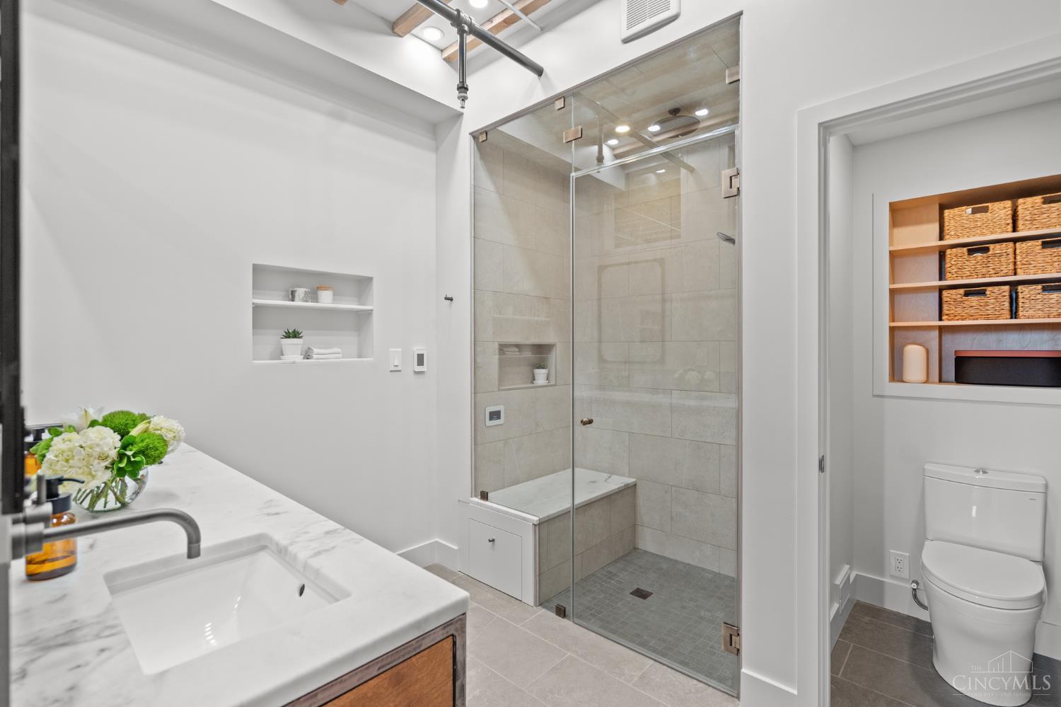 214 E Fourteenth Street #4A - 3