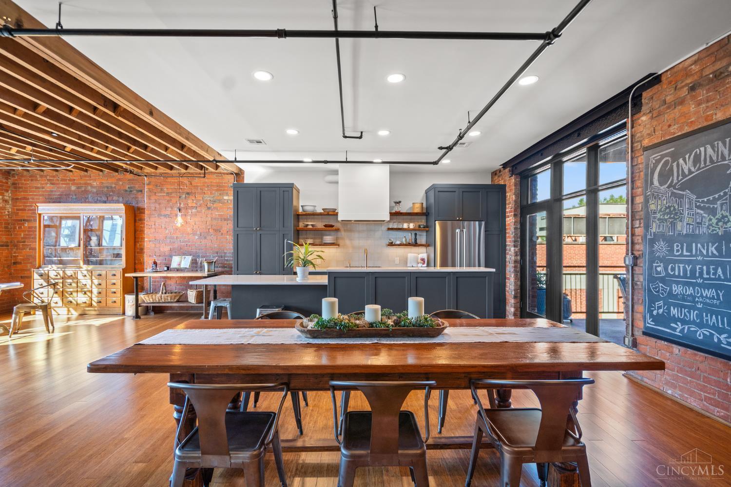 214 E Fourteenth Street #4A - 5