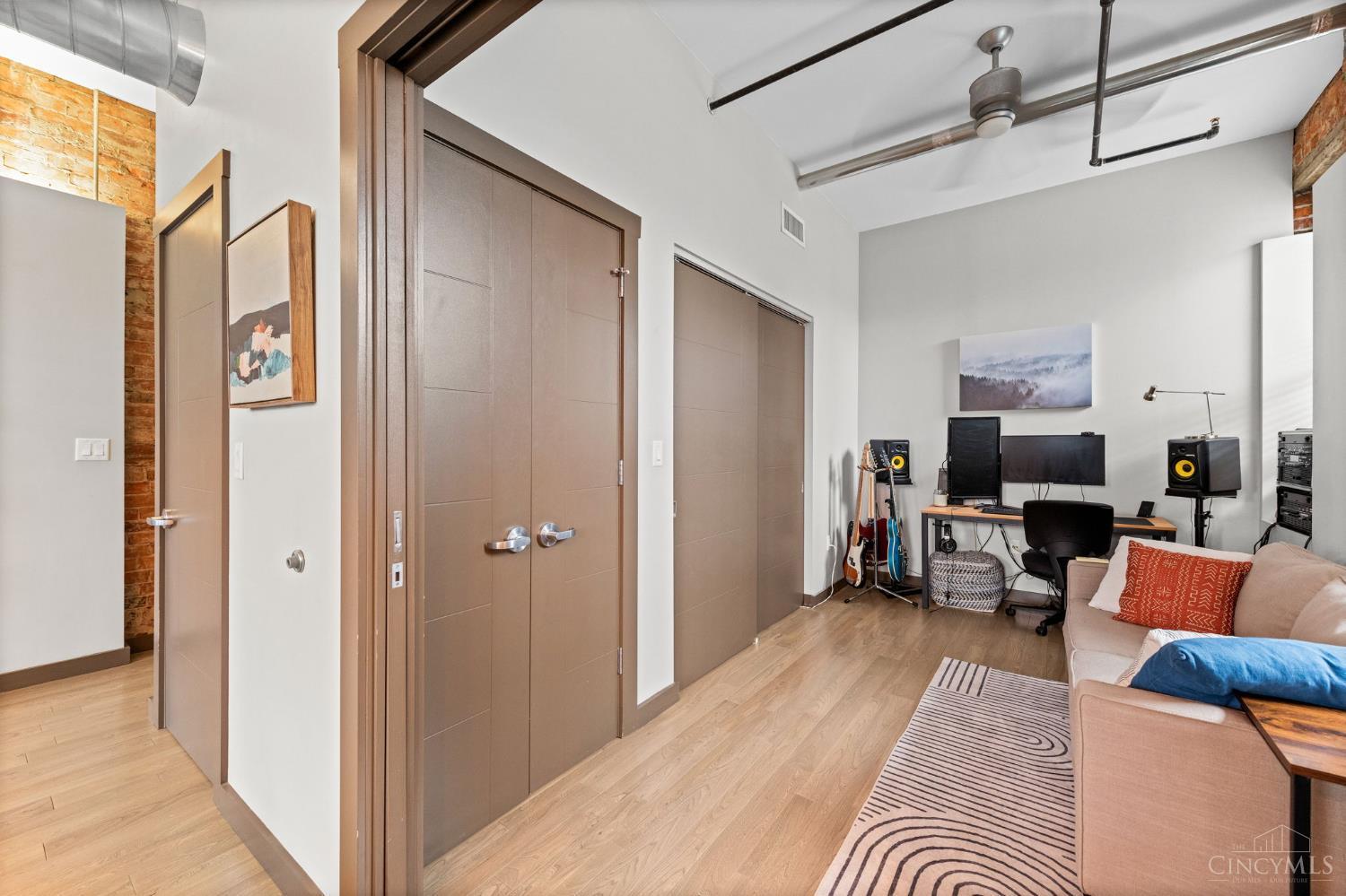 1408 Elm Street #5 - Main