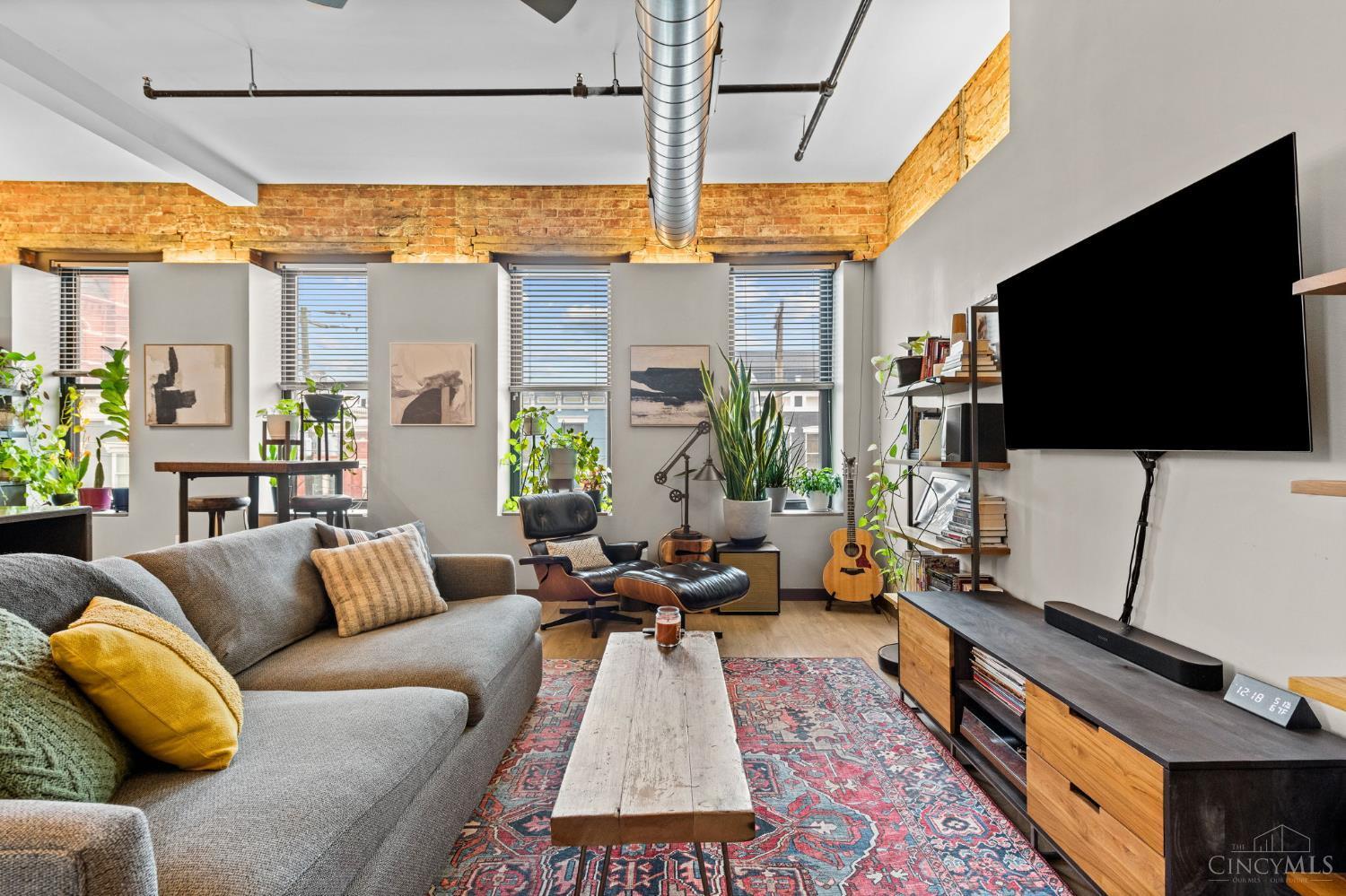 1408 Elm Street #5 - 3