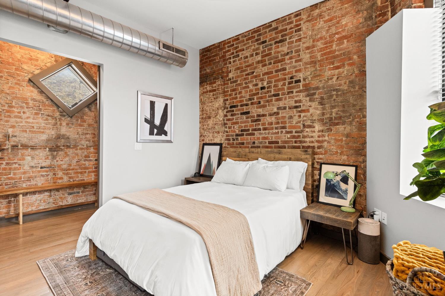 1408 Elm Street #5 - 5