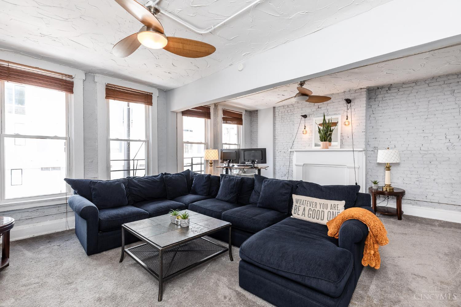 720 Main Street #4 - 5
