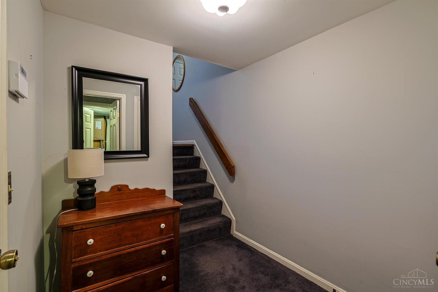 90 Carpenters Ridge - Main