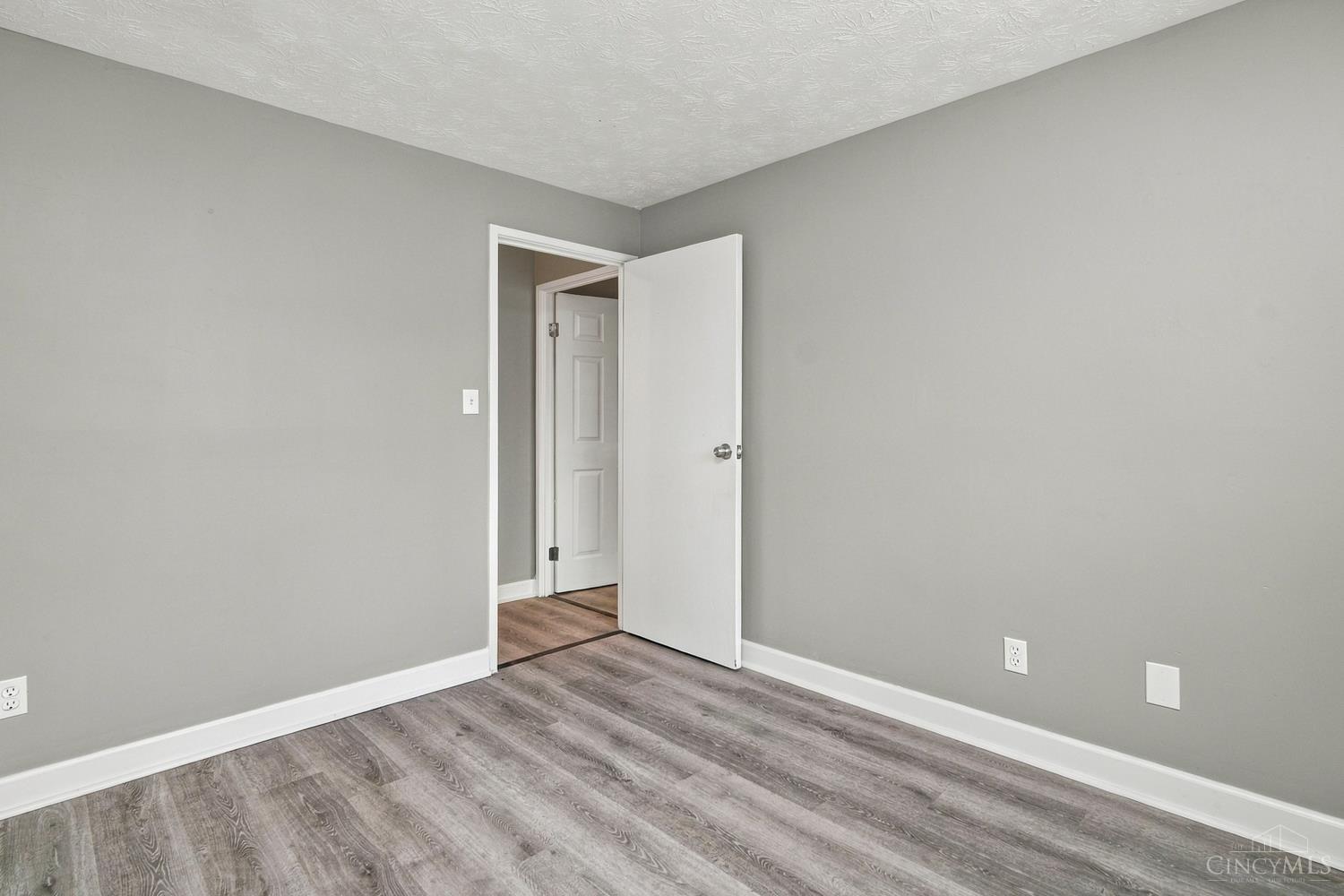 2431 Mustang Drive #14 - 4