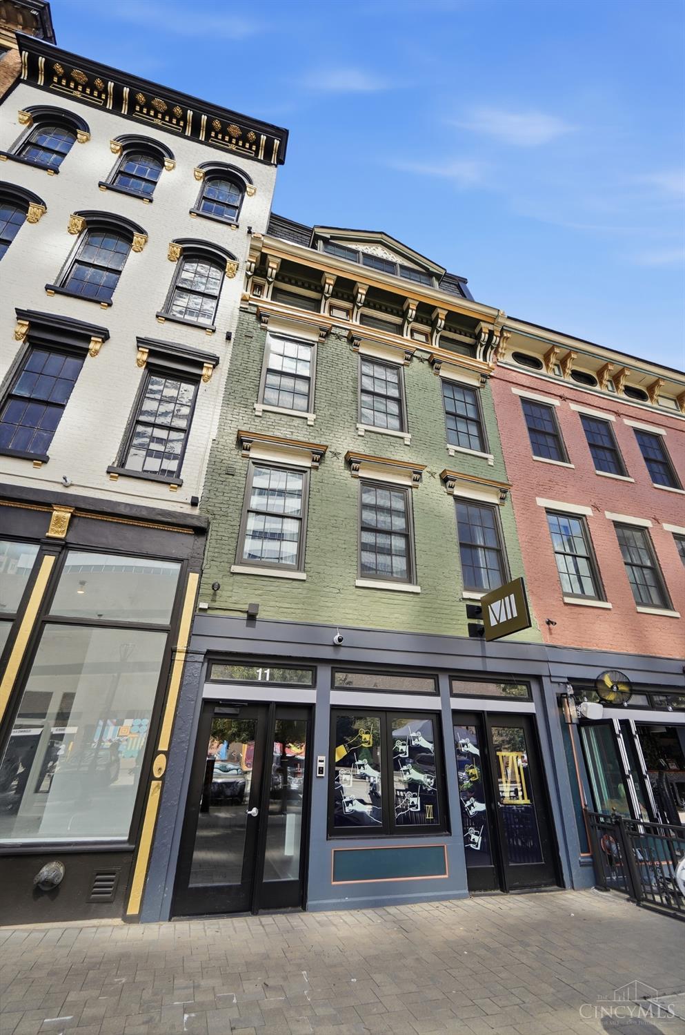 11 E Court Street #203 - 5