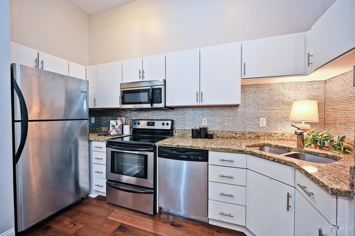 1326 Vine Street #B - 2