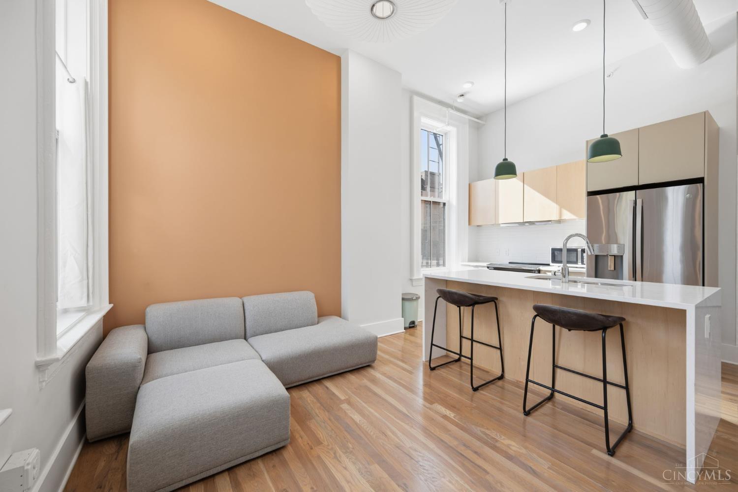 915 Vine Street #203 - 3