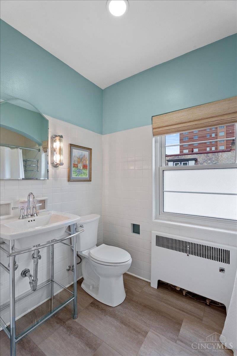 2109 Luray Avenue #5 - Main