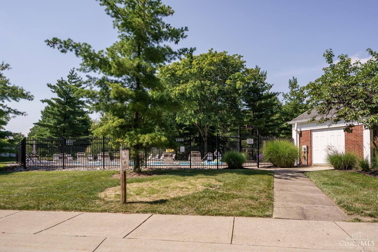 5621 Regimental Place - 4