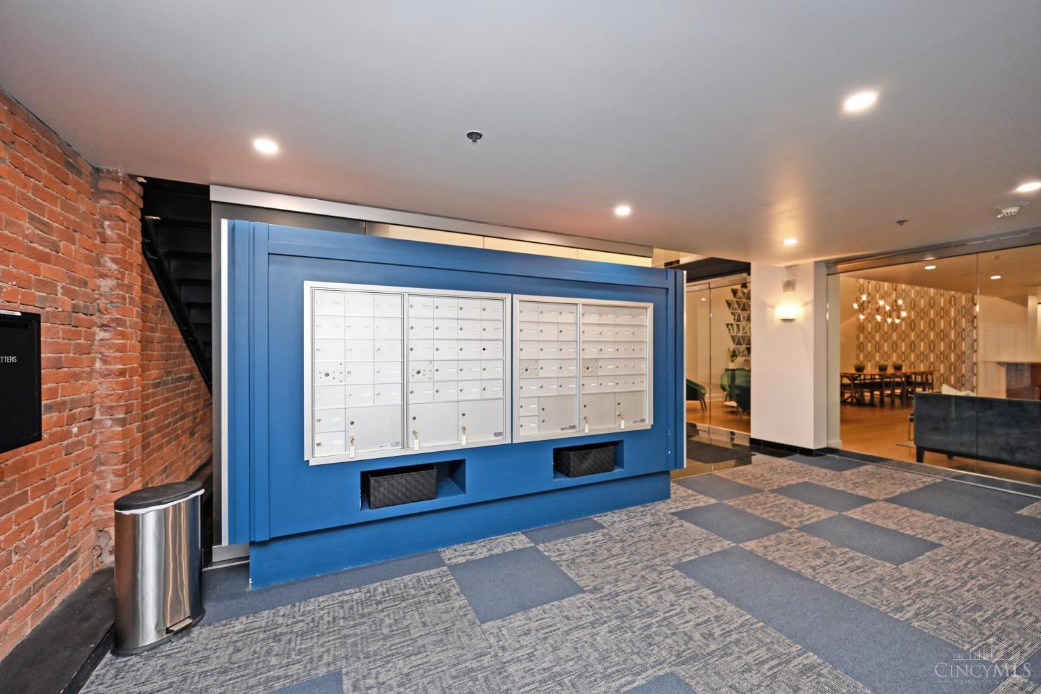 15 W Fourth Street #407 - 4