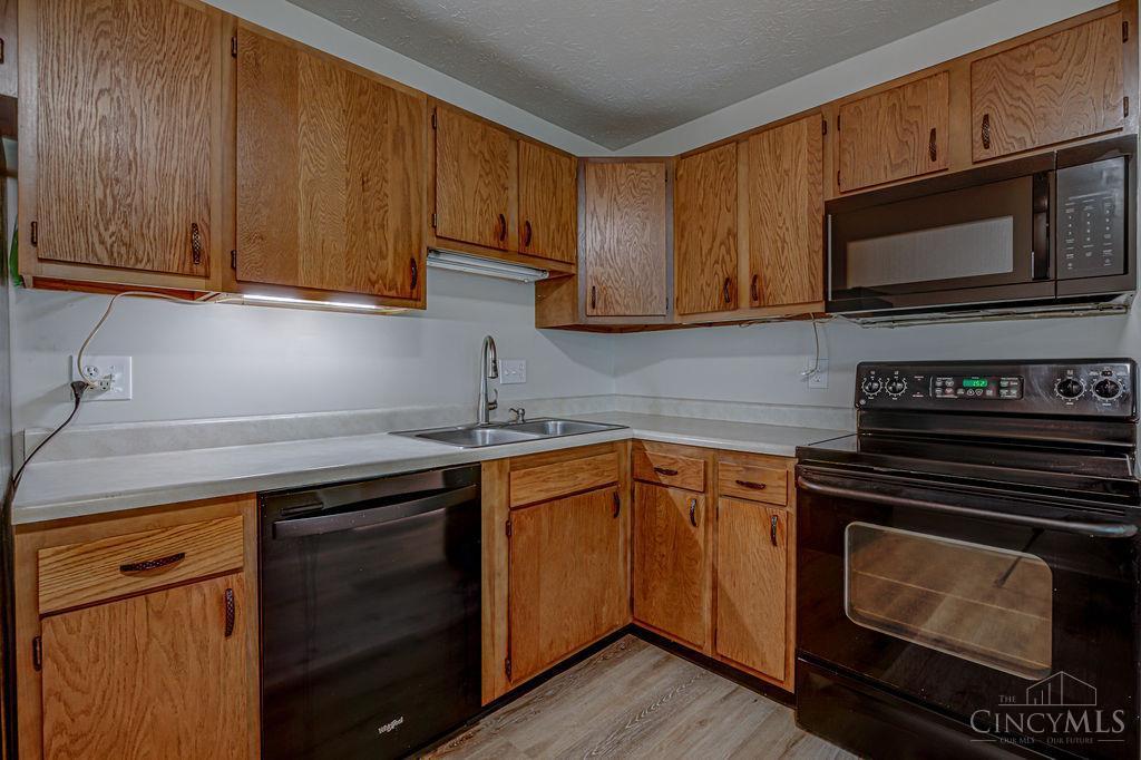 7240 Creekview Drive #VIII-B-1 - Main