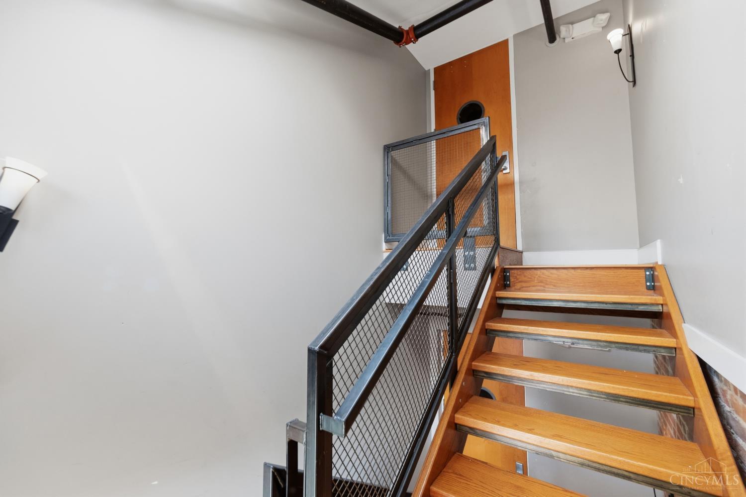 1222 Republic Street #7 - 4