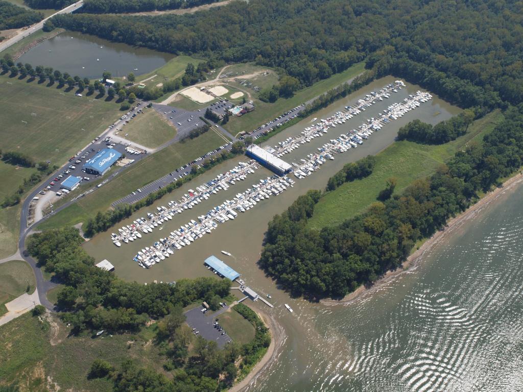 Four Seasons Marina